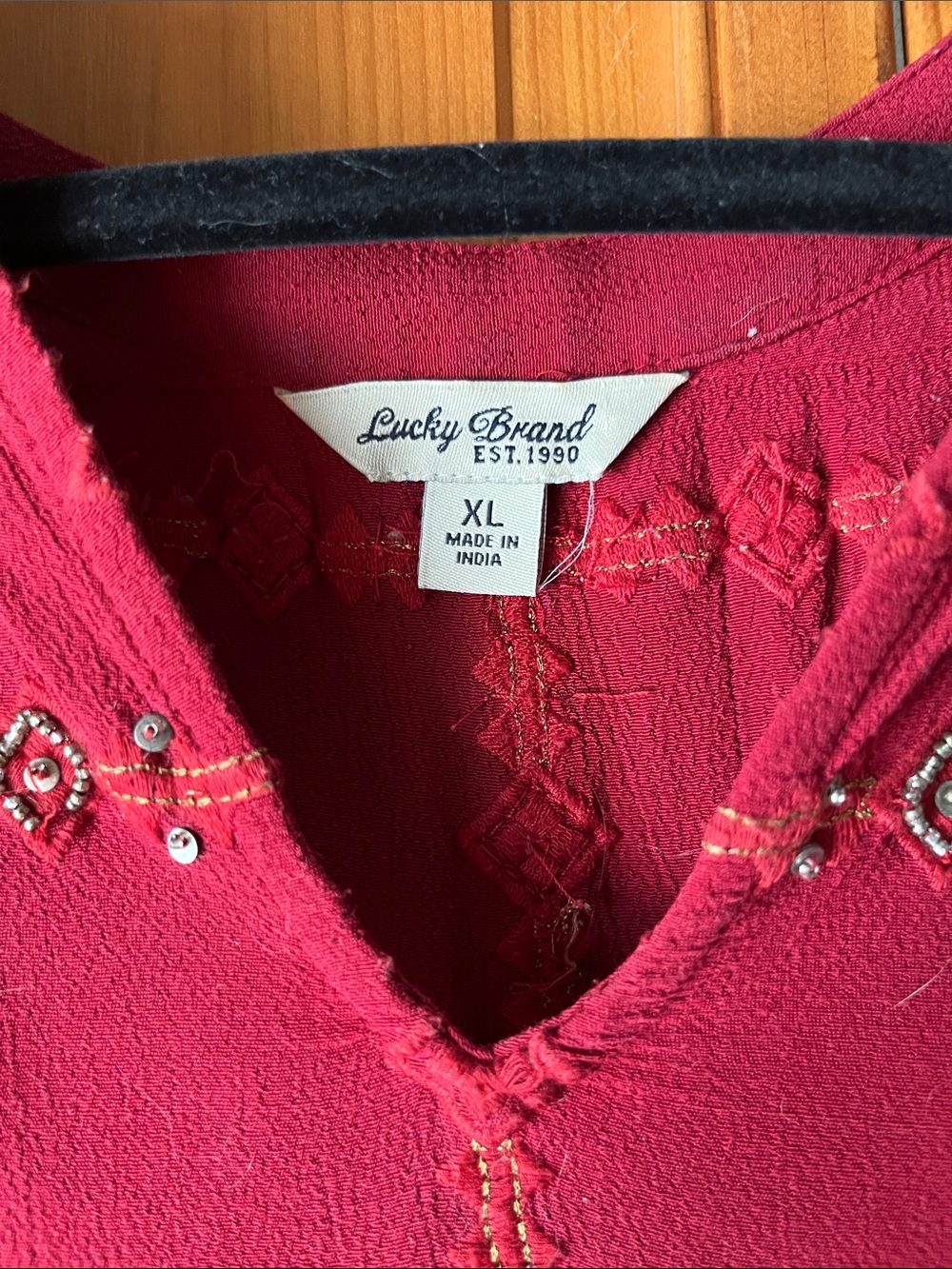 Lucky Brand Raspberry Red Embroidered V-Neck Tunic - Picture 2 of 3